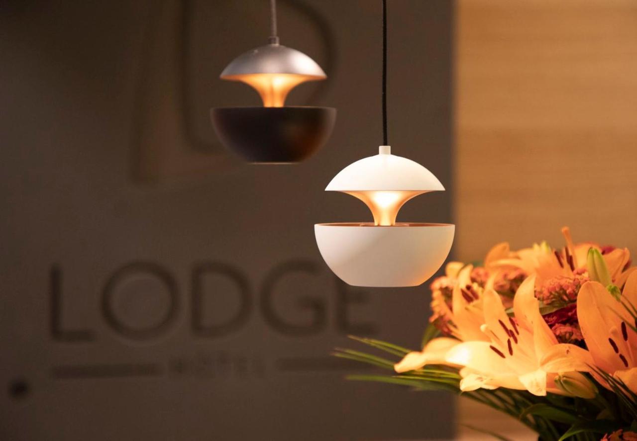 B-Lodge Boutique Hotel Лувен Ла Нев Экстерьер фото