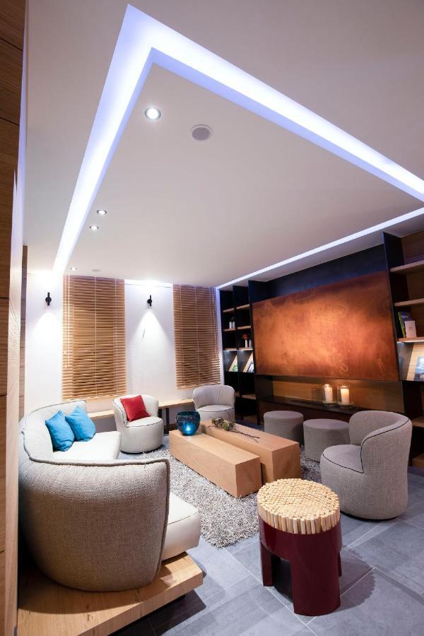B-Lodge Boutique Hotel Лувен Ла Нев Экстерьер фото